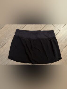 Athleta run with it skort